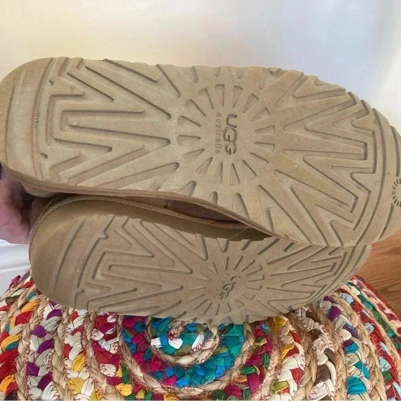 UGG suede tan high  boots - Picture 7 of 8